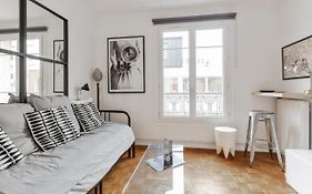 Chic 1br near Paris&the Bois de Vincennes in Saint-Mandé Welkeys